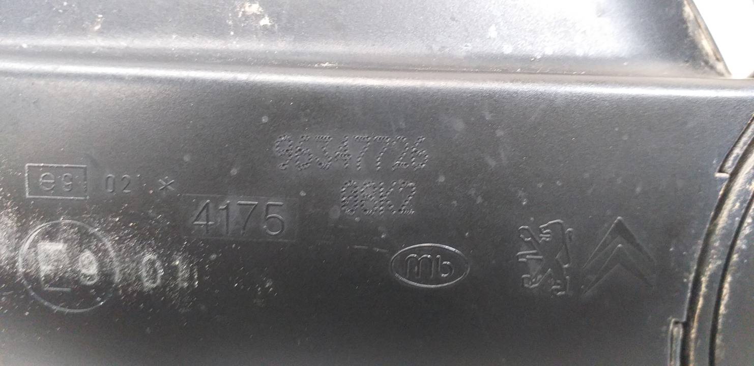RETROVISOR IZQUIERDO