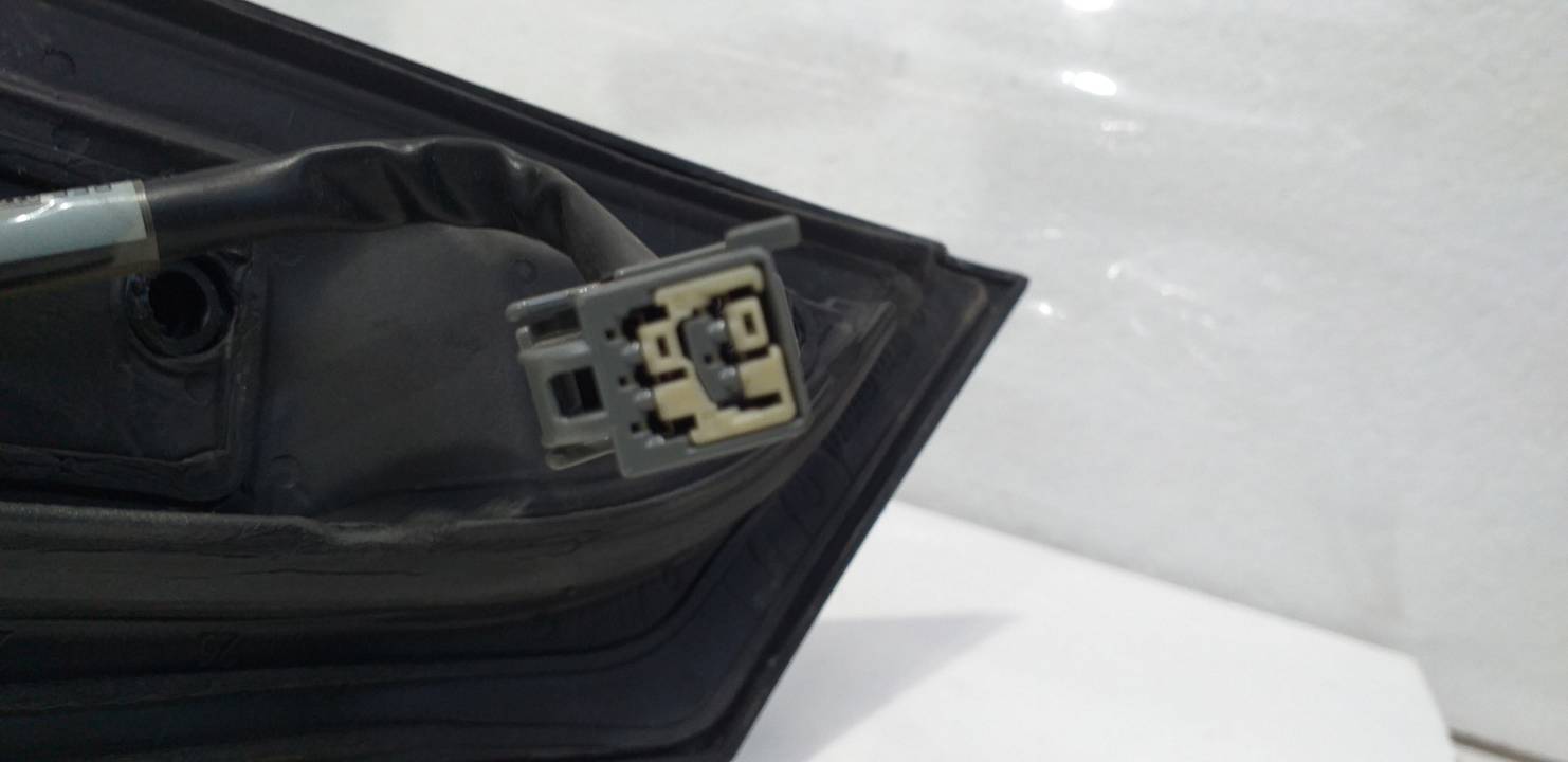 RETROVISOR IZQUIERDO