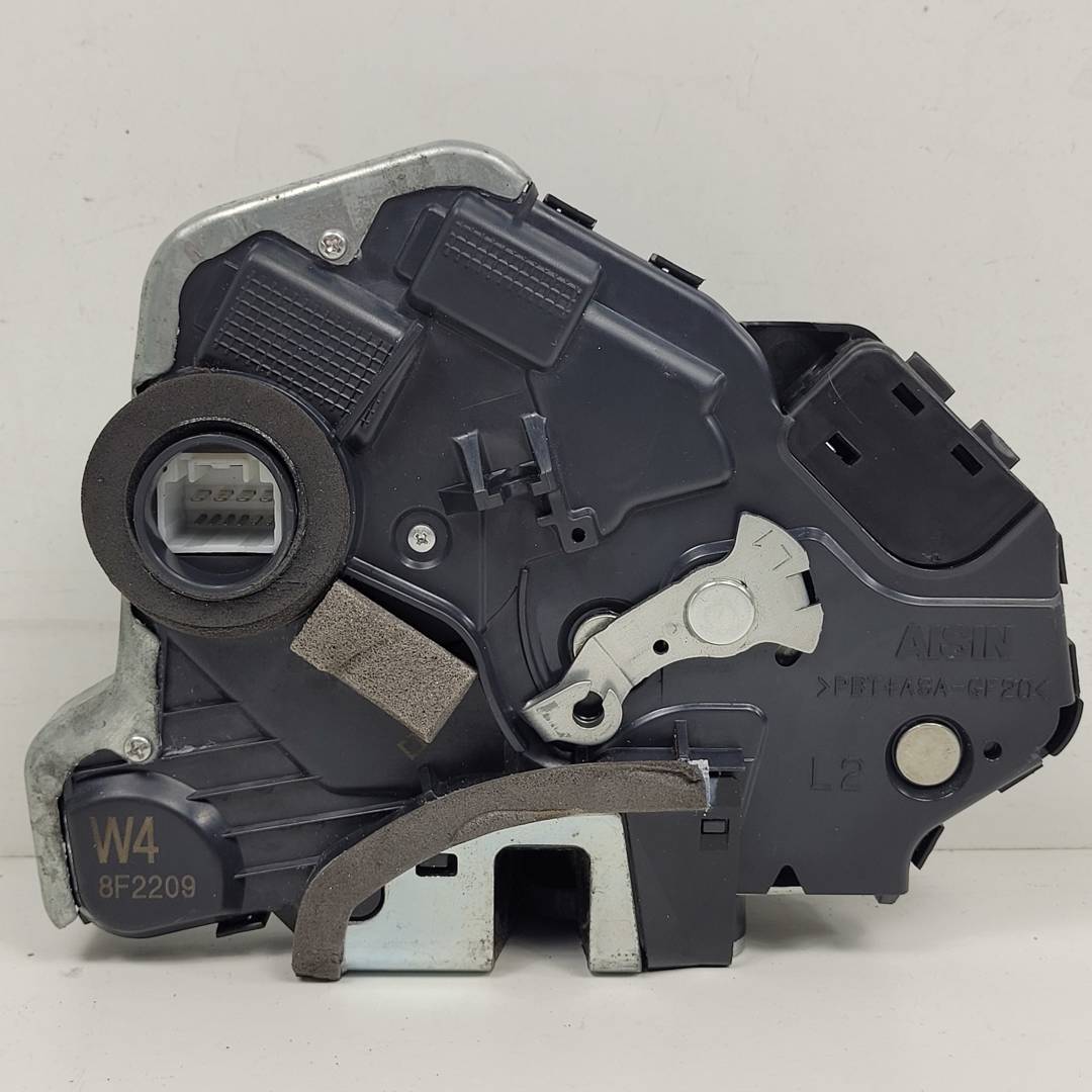 CERRADURA PUERTA DELANTERA IZQUIERDA - A04693 - TOYOTA - LAND CRUISER (J15)