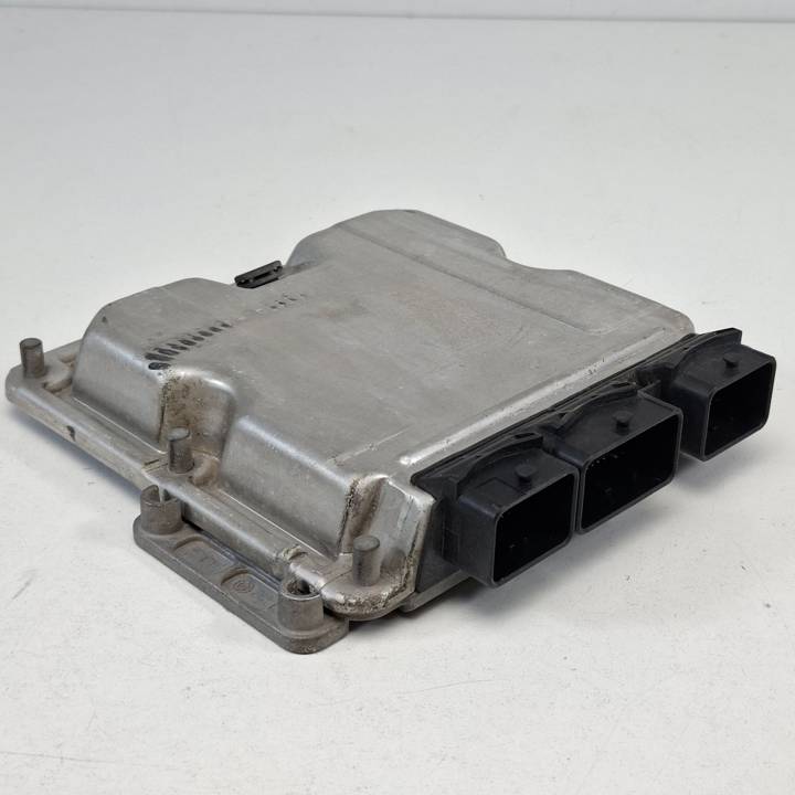 CENTRALITA MOTOR UCE 0281011521 CITROEN XSARA PICASSO Autodesguaces Alicante