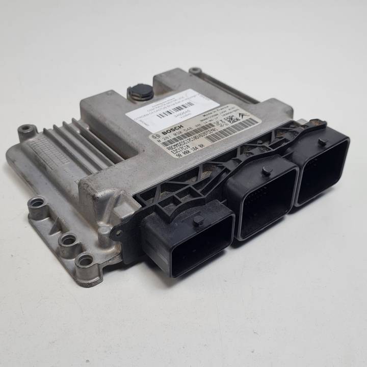 CENTRALITA MOTOR UCE 0281030548 CITROEN C4 CACTUS Autodesguaces Alicante