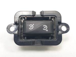INTERRUPTOR N40637M FORD PUMA Autodesguaces Alicante