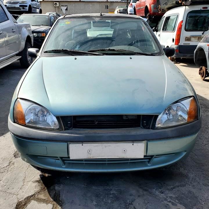 FORD FIESTA BERLINA (DX) (1999 - 2002)