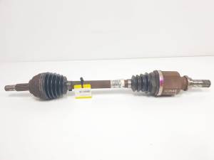 TRANSMISION DELANTERA IZQUIERDA 8200499585 RENAULT CLIO III Autodesguaces Alicante