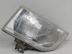 FARO IZQUIERDO 86AG13K060AA FORD FIESTA BERLINA Autodesguaces Alicante