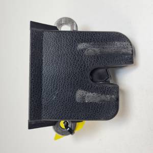 CERRADURA MALETERO / PORTON 6R0827505B VOLKSWAGEN POLO (6R1) Autodesguaces Alicante