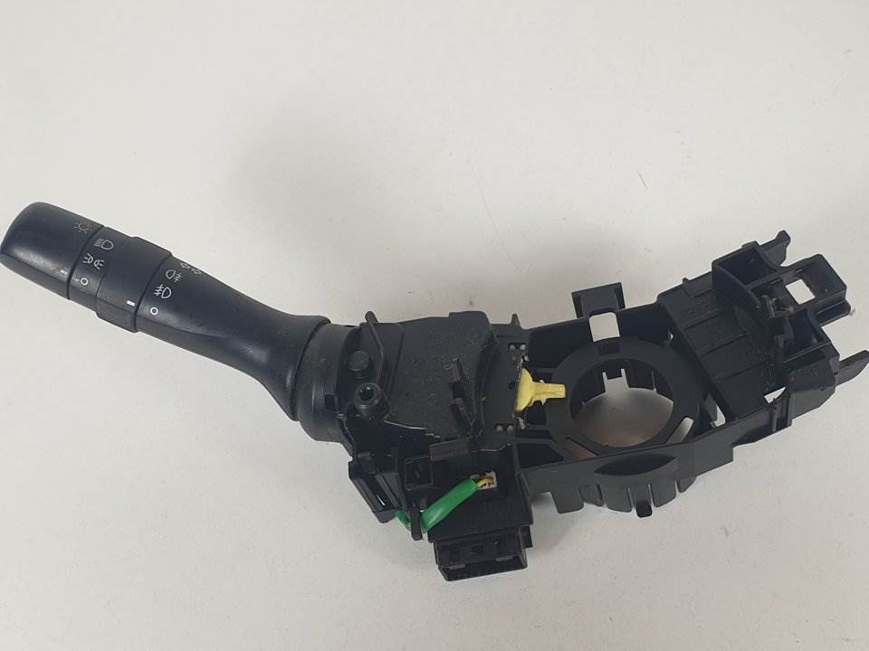 MANDO LUCES - 17F373 - TOYOTA - VERSO