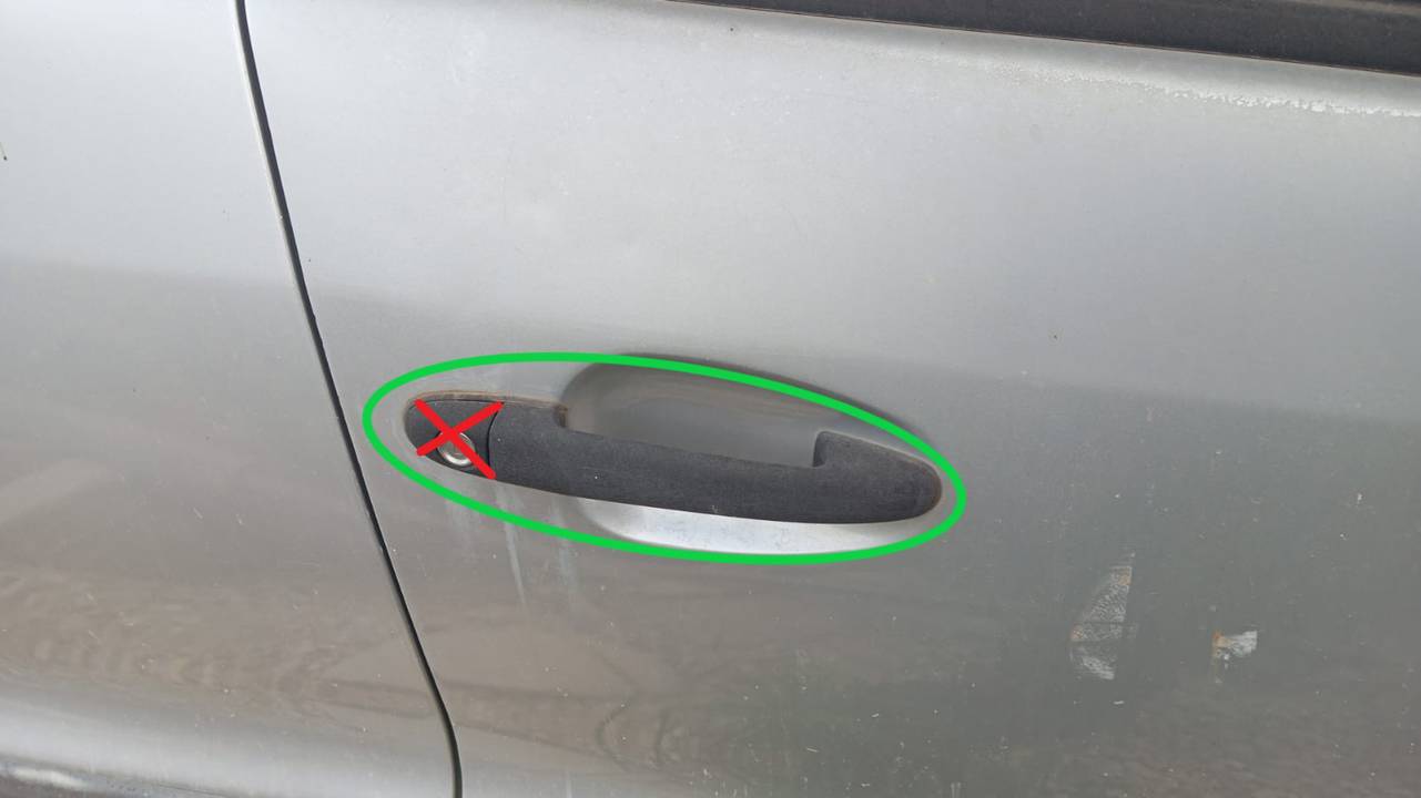 MANETA EXTERIOR DELANTERA DERECHA