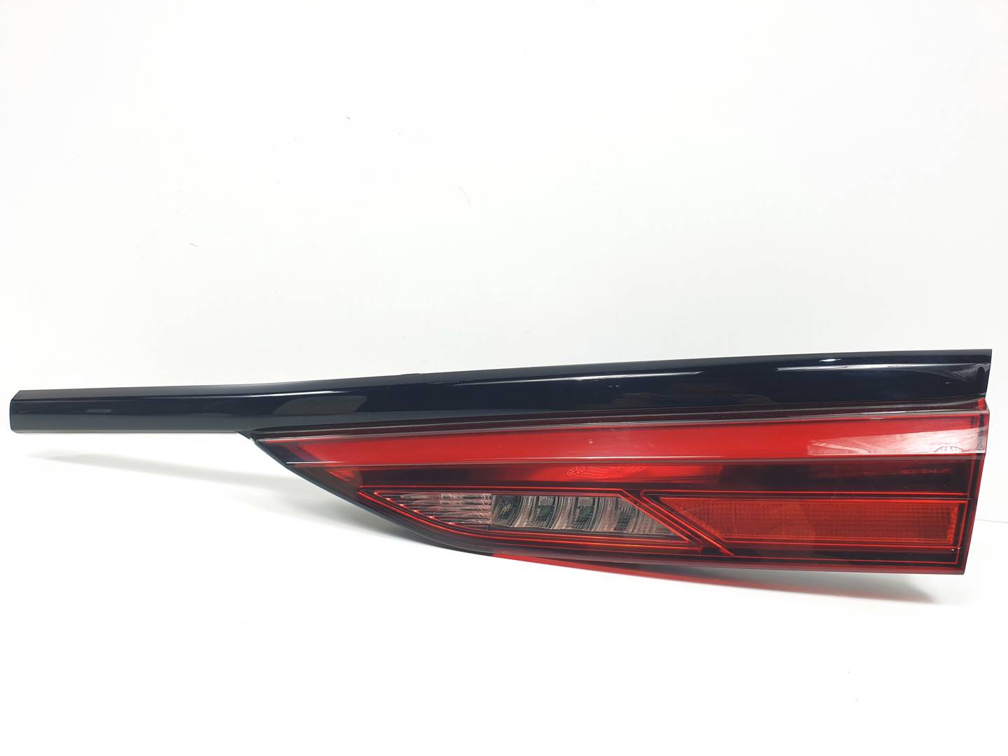 Feu intérieur arrière droit - 849874008 - BMW - SERIE 2 GRAN COUPE (F44)