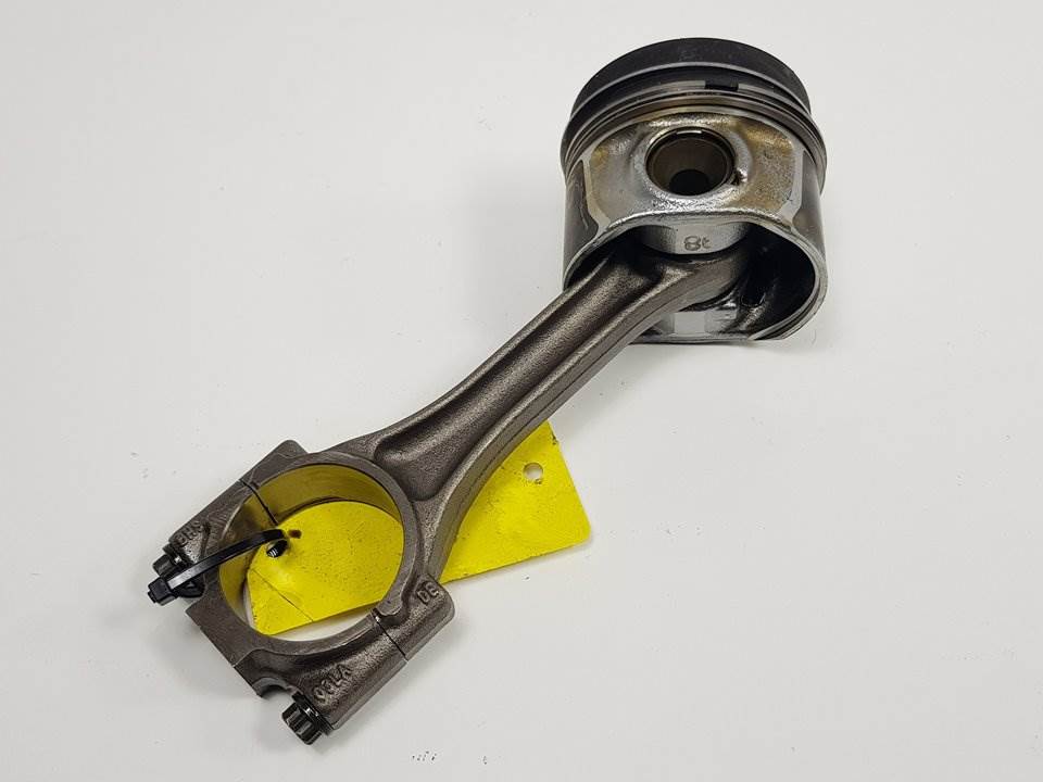PISTON - VOLKSWAGEN - CADDY KA/KB (2C)