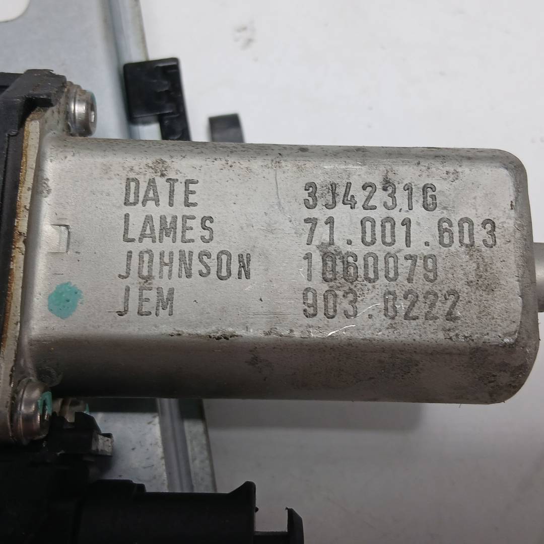 Foto 4 de Elevalunas Trasero Derecho BMW Serie 1 Berlina (e81/e87) (2004–2012)