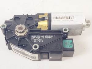 MOTOR TECHO ELECTRICO WR09010AG NISSAN PATHFINDER (R51) Autodesguaces Alicante
