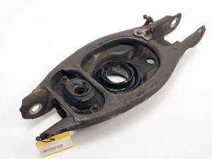 BRAZO SUSPENSION INFERIOR TRASERO DERECHO 676442003 BMW SERIE 3 CABRIO (E93) Autodesguaces Alicante