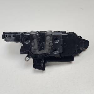 CERRADURA PUERTA DELANTERA DERECHA 6W8A21812GD LAND ROVER RANGE ROVER SPORT (L320) Autodesguaces Alicante