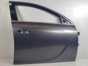 PUERTA DELANTERA DERECHA OPEL INSIGNIA BERLINA Autodesguaces Alicante