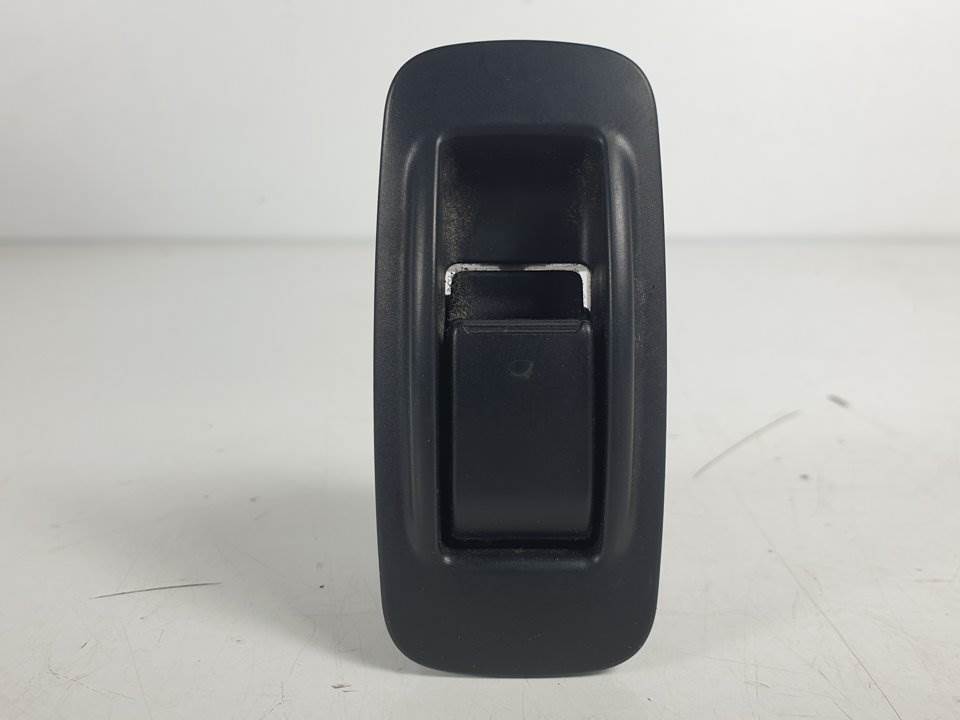 MANDO ELEVALUNAS TRASERO DERECHO - 848010F030B0 - TOYOTA - COROLLA VERSO (R1)