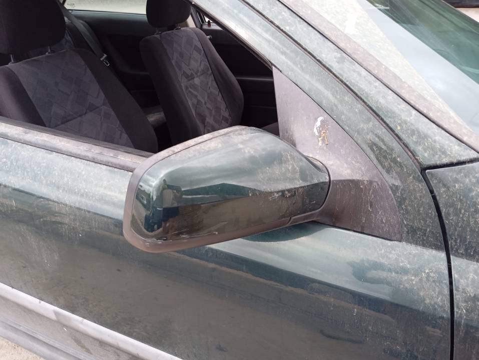 RETROVISOR DERECHO