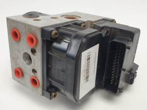ABS 09127108 OPEL CORSA C Autodesguaces Alicante