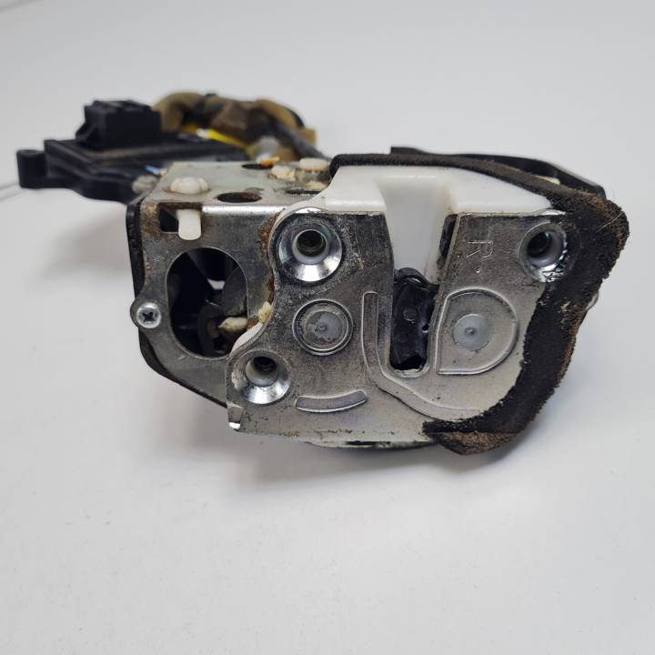 CERRADURA PUERTA TRASERA DERECHA A94A96R MAZDA 6 BERLINA (GG) Autodesguaces Alicante