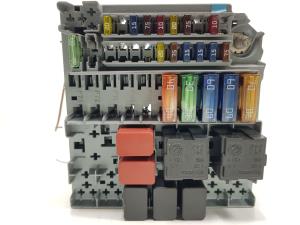 CAJA RELES / FUSIBLES 46841645 FIAT PANDA (169) Autodesguaces Alicante