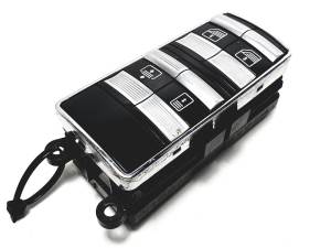 MANDO ELEVALUNAS TRASERO DERECHO A2218214551 MERCEDES CLASE S (W221) BERLINA Autodesguaces Alicante