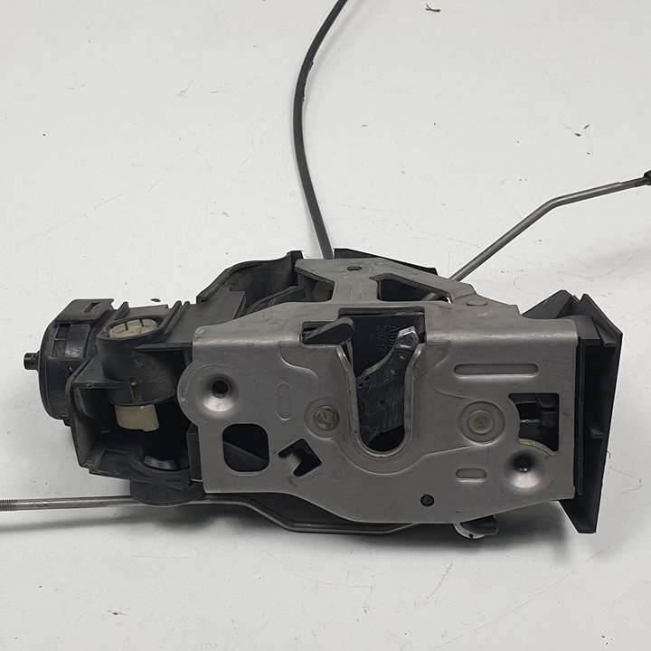 CERRADURA PUERTA DELANTERA DERECHA - A1687202235 - MERCEDES - CLASE A (W168)