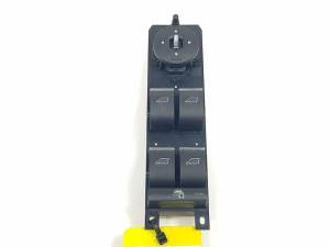 MANDO ELEVALUNAS DELANTERO IZQUIERDO AM5T14A132DB FORD C-MAX (CB7) Autodesguaces Alicante
