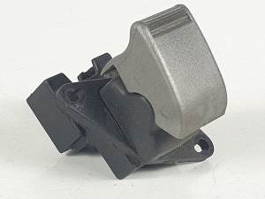 MANDO ELEVALUNAS DELANTERO DERECHO 83520S2H0030 HONDA HR-V (GH) Autodesguaces Alicante