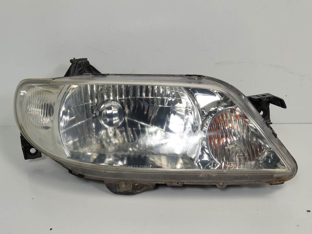 FARO DERECHO - MAZDA - 323 BERL. F/S (BJ)