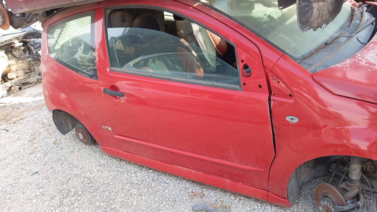 CERRADURA PUERTA DELANTERA DERECHA