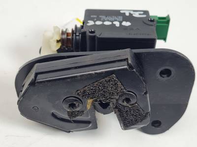 CERRADURA MALETERO / PORTON 51247016049 LAND ROVER DISCOVERY 4 Autodesguaces Alicante