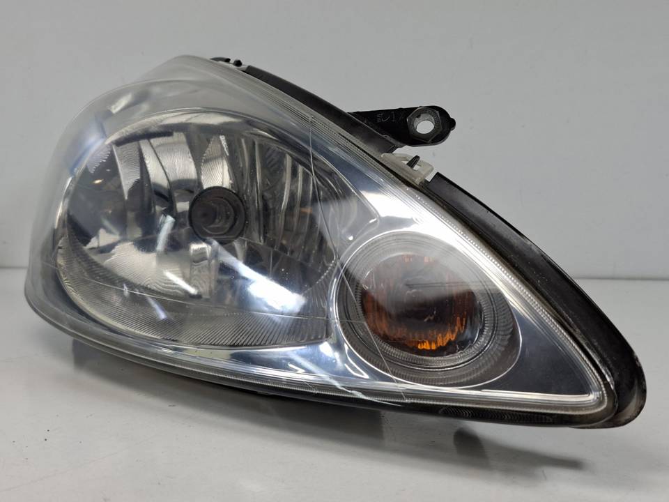 FARO DERECHO 45940748 FORD KA (CCU) Autodesguaces Alicante