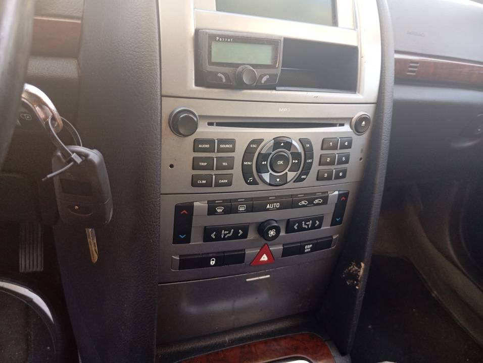 SISTEMA AUDIO / RADIO CD