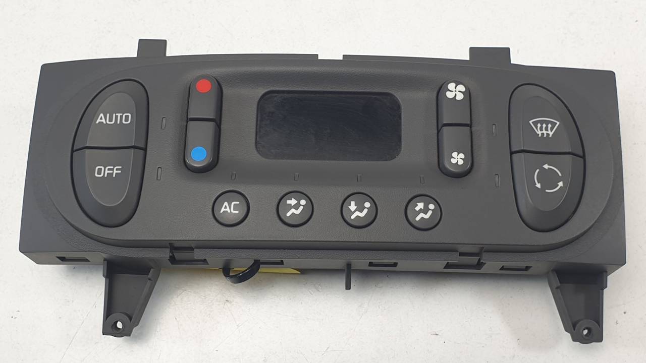 MANDO CLIMATIZADOR 7700435401 RENAULT SCENIC (JA..) Autodesguaces Alicante