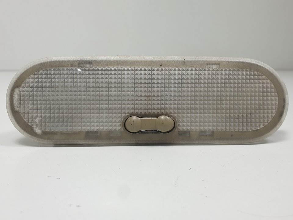 LUZ INTERIOR - 8200439421 - RENAULT - CLIO III