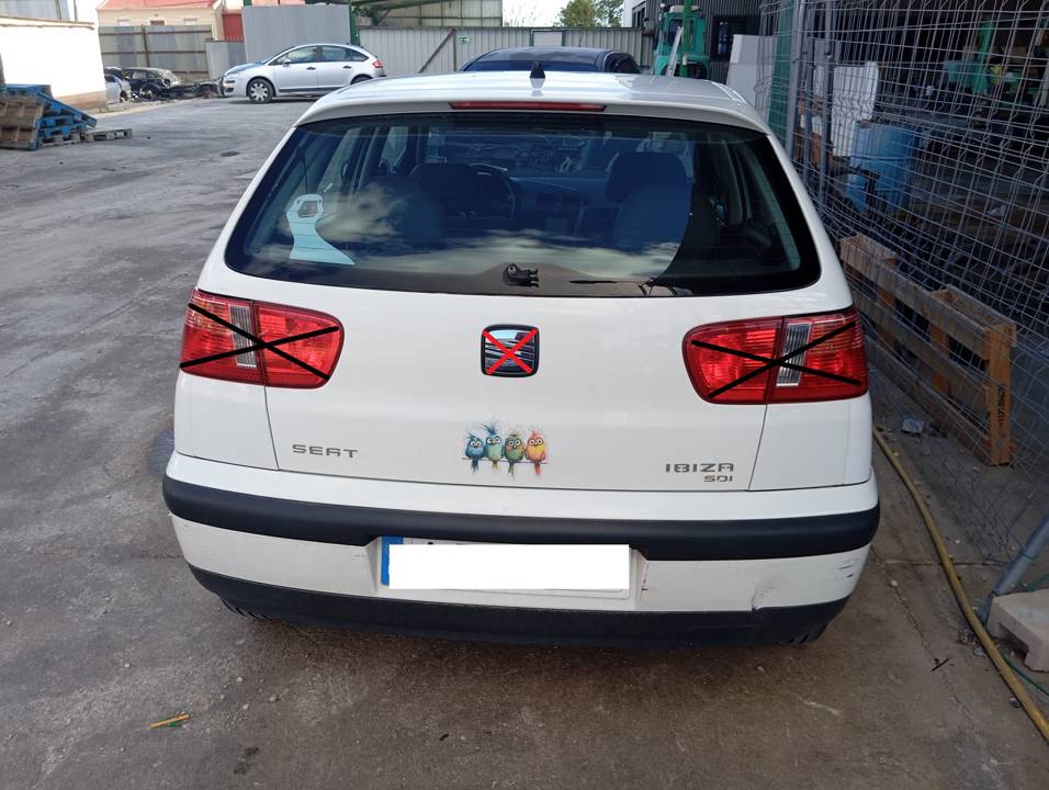PORTON TRASERO