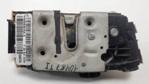 CERRADURA PUERTA TRASERA IZQUIERDA P68068357AA JEEP COMPASS Autodesguaces Alicante