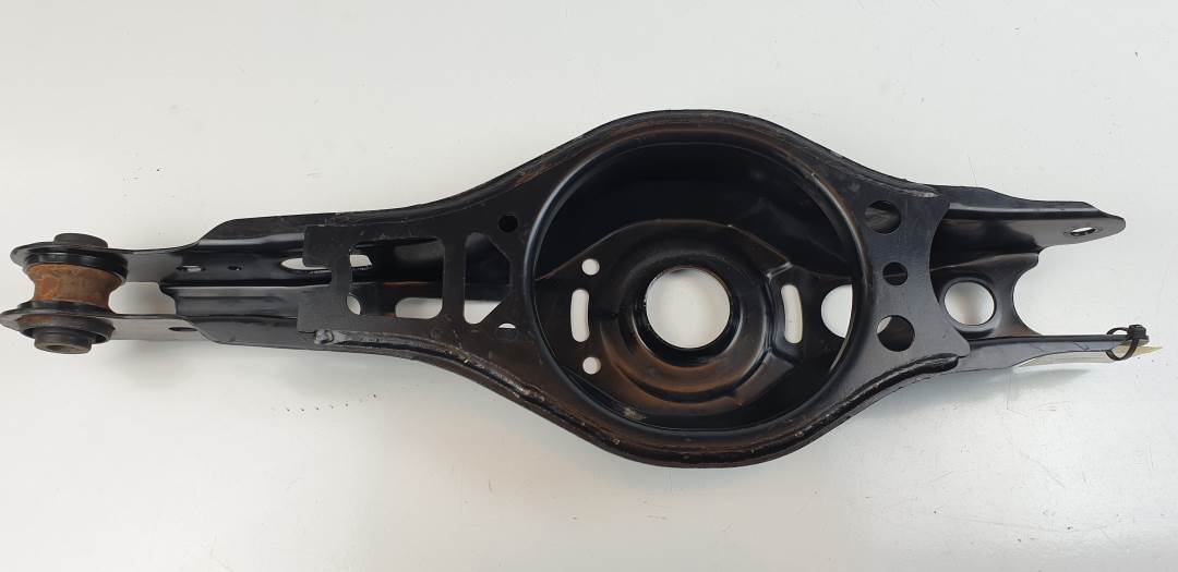 BRAZO SUSPENSION INFERIOR TRASERO DERECHO - TOYOTA - C-HR