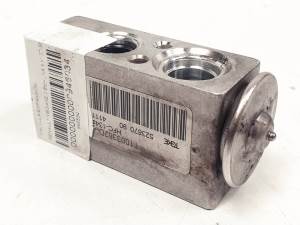 VALVULA EXPANSION T1003362DA RENAULT MEGANE III BERLINA 5P Autodesguaces Alicante