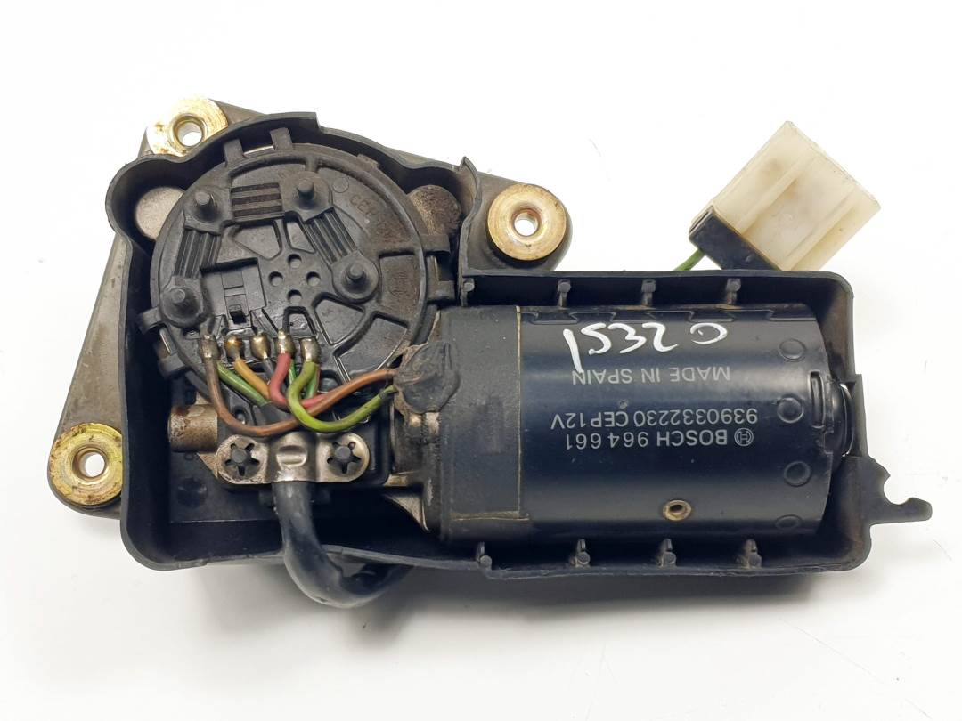 MOTOR LIMPIA DELANTERO - 9390332230 - NISSAN - SERENA (C23M)