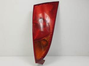 PILOTO TRASERO DERECHO 1M5113404 FORD FOCUS BERLINA (CAK) Autodesguaces Alicante
