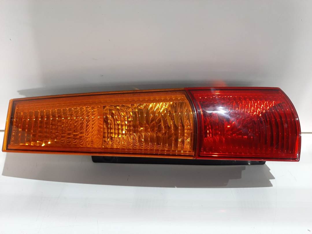 PILOTO TRASERO DERECHO - SUZUKI - IGNIS RM (MH)