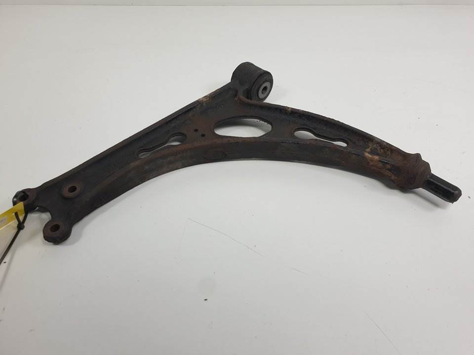 BRAZO SUSPENSION INFERIOR DELANTERO DERECHO - 1K0407153G - AUDI - A3 (8P)