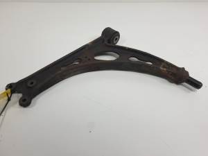 BRAZO SUSPENSION INFERIOR DELANTERO DERECHO 1K0407153G AUDI A3 (8P) Autodesguaces Alicante