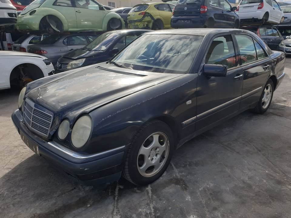 MERCEDES CLASE E (W210) BERLINA (1995 - 2002)