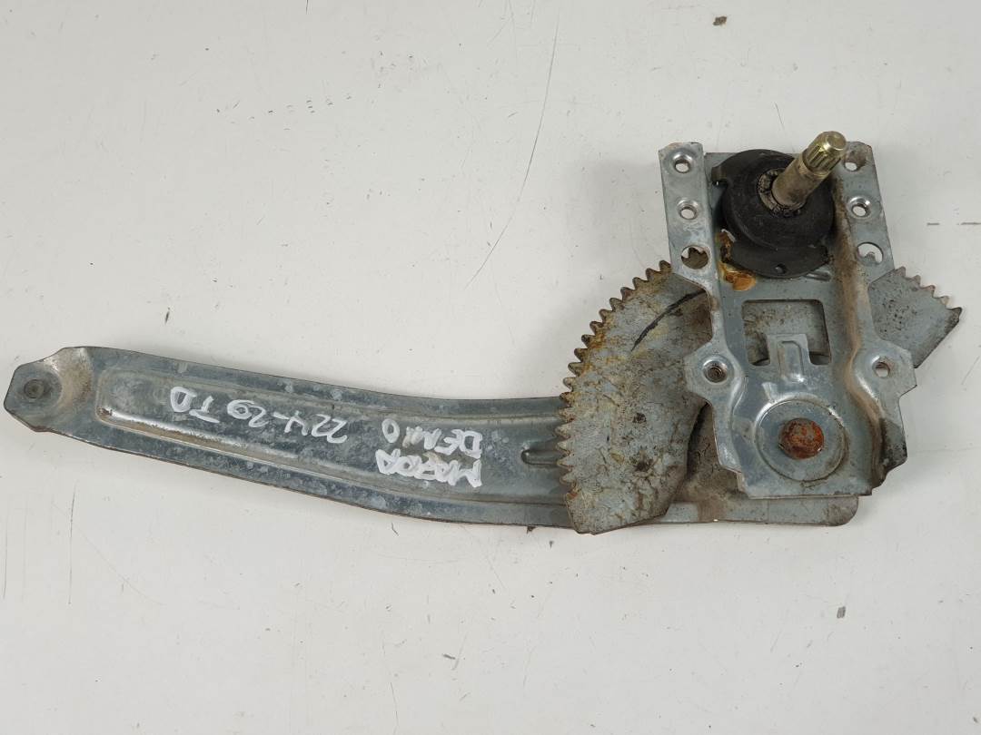 ELEVALUNAS TRASERO DERECHO - MAZDA - DEMIO (DW)