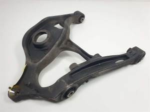 BRAZO SUSPENSION INFERIOR TRASERO DERECHO 000060363106 MERCEDES CLASE M (W164) Autodesguaces Alicante