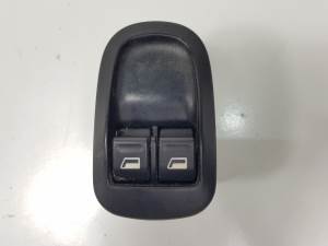 MANDO ELEVALUNAS DELANTERO IZQUIERDO PEUGEOT 206 BERLINA Autodesguaces Alicante