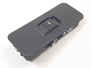 MANDO ELEVALUNAS TRASERO IZQUIERDO YUD501070PVJ LAND ROVER RANGE ROVER SPORT (L320) Autodesguaces Alicante