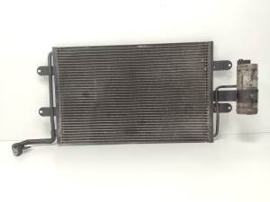 CONDENSADOR / RADIADOR AIRE ACONDICIONADO 1J0820411L SKODA OCTAVIA BERLINA (1U2) Autodesguaces Alicante